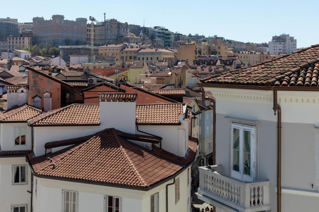 Vis A Vis Apartments Triest Exterior foto